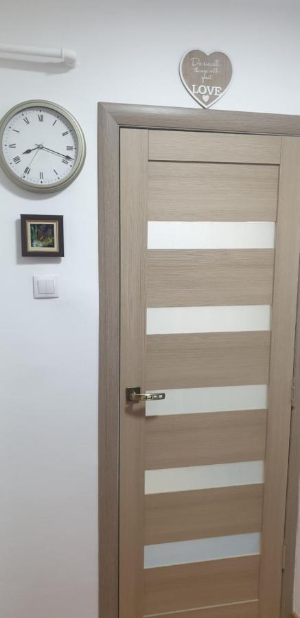 Hellen Apartament ทาร์โกวิชเต ภายนอก รูปภาพ